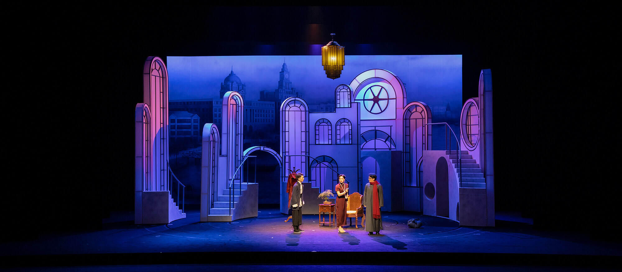 话剧《董竹君》