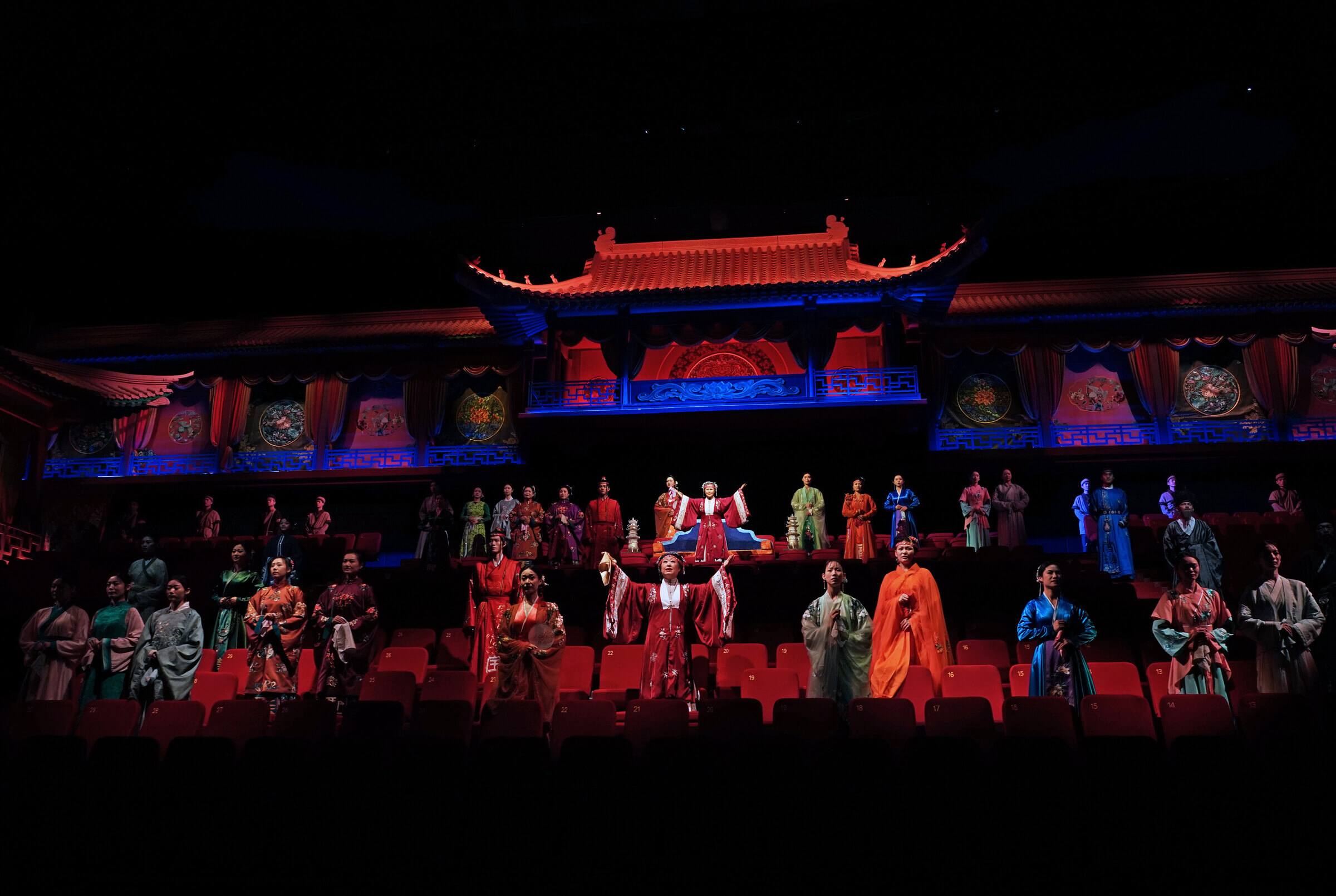 只有红楼梦·戏剧幻城