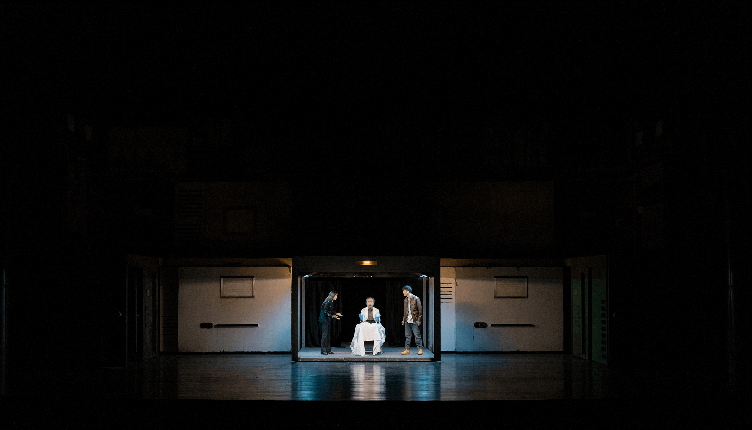 话剧《低智商犯罪》